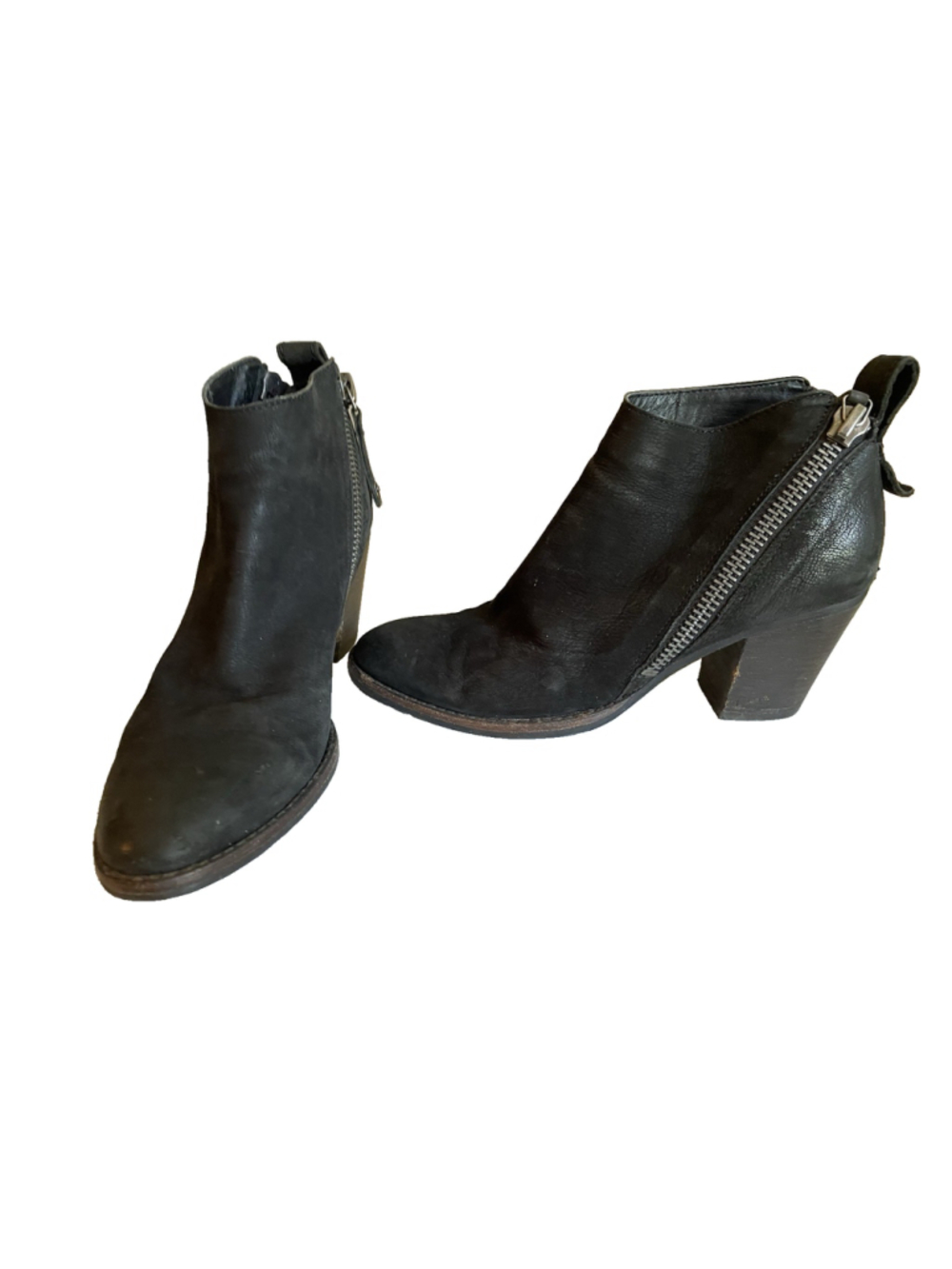 Dolce Vita Women's Size 7.5 Sutton Black Suede Ankle Boots Booties Double Zip